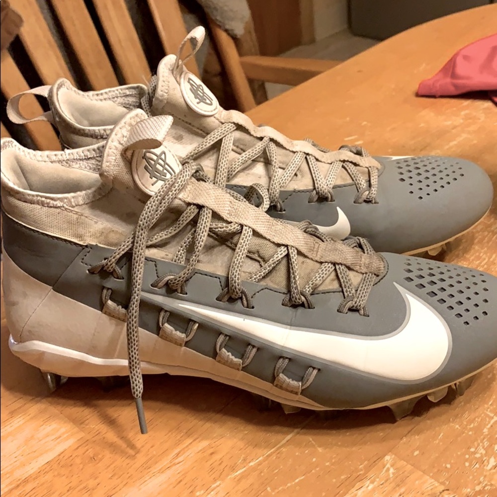 Huarache 6 Elite men’s size: 9 Lacrosse cleats